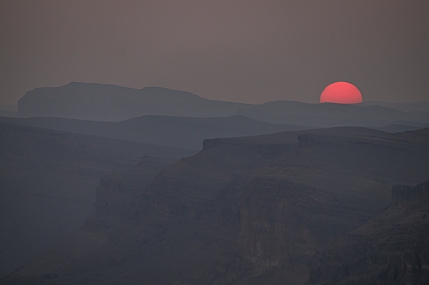 שקיעה במדבר