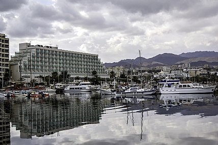 כשהחורף נופש באילת