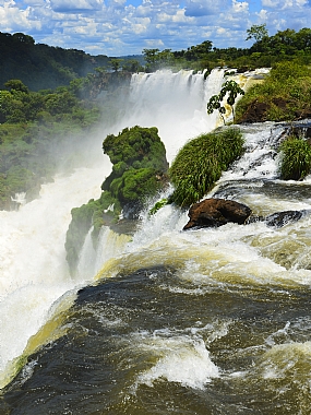 רעם המים | איגואסו