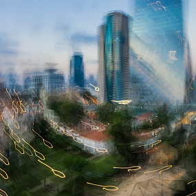 שרונה במבט אחר