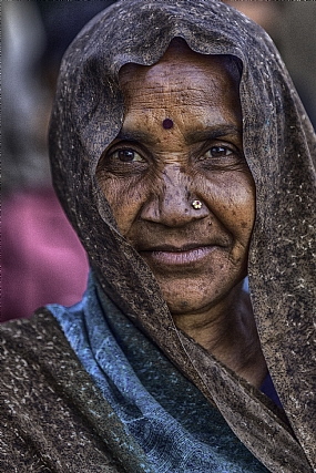 דיוקן של אשה הודית | הודית דיוקן פורטרייט 