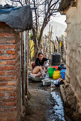 בוקר בכפר נפאלי | נפאל כפר אמא וילד 