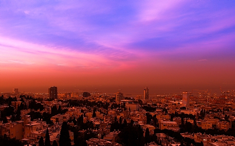 שקיעה באובך בעיר