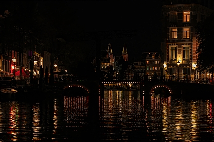 מבנים מוארים