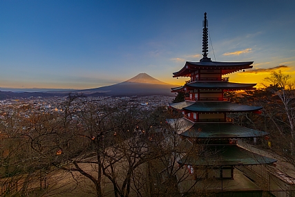 שקיעה כתומה | יפן