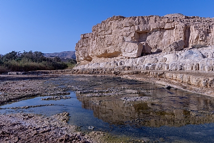 מים במדבר 