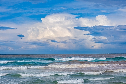 הצבעים לפני הסופה