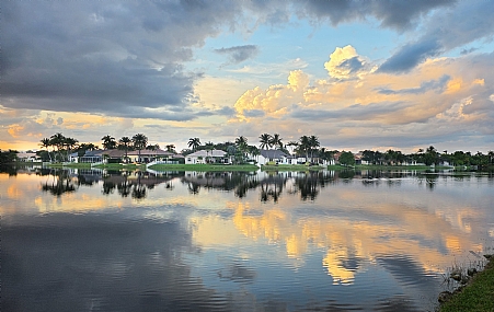 לקראת השקיעה