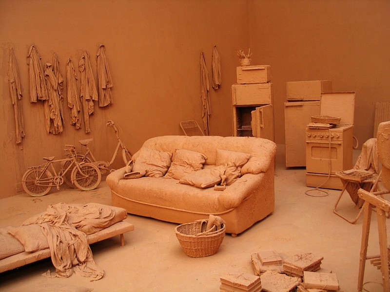 הסלון שלי מסכן...