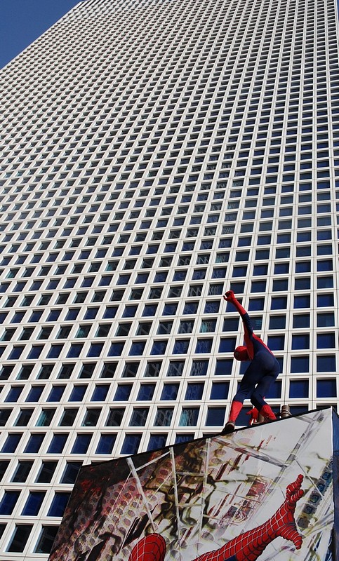 Spiderman in Tel Aviv