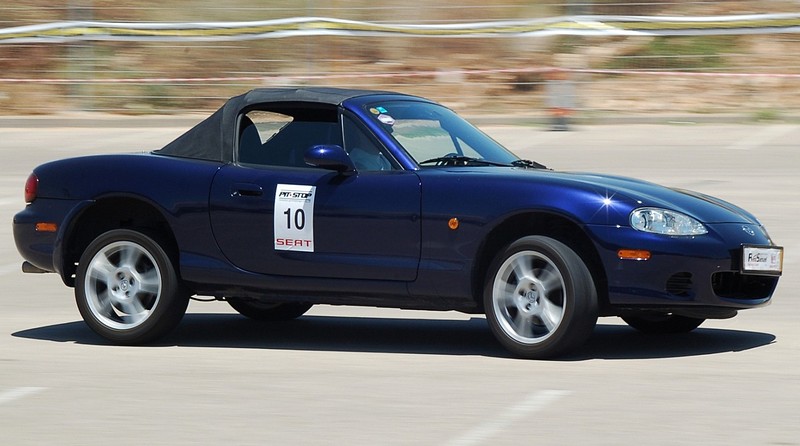 מרוצי מכוניות 5 (סדרה)