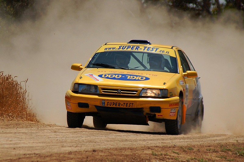 מרוצי ראלי 1 (סדרה)