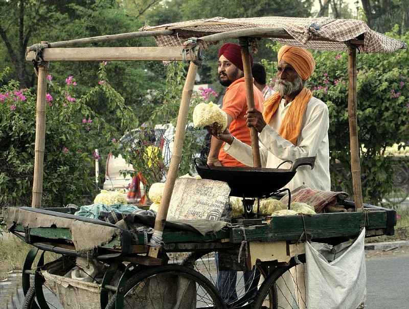 מוכר הפופקורן.