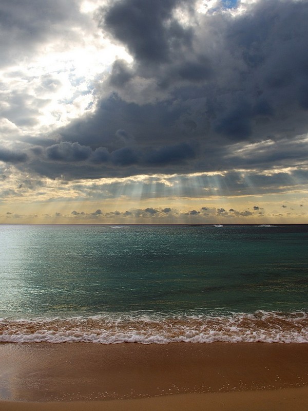 עכשיו מעונן....