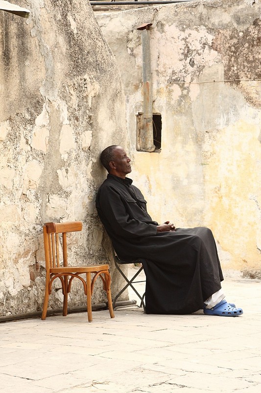 ממתין לפגישה?