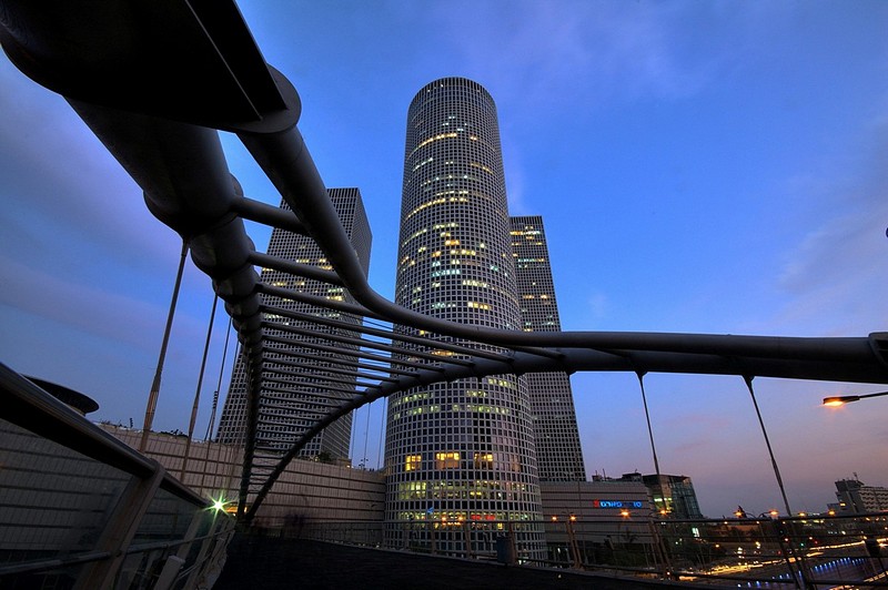 סדרה - ת"א לעת ערב - 4