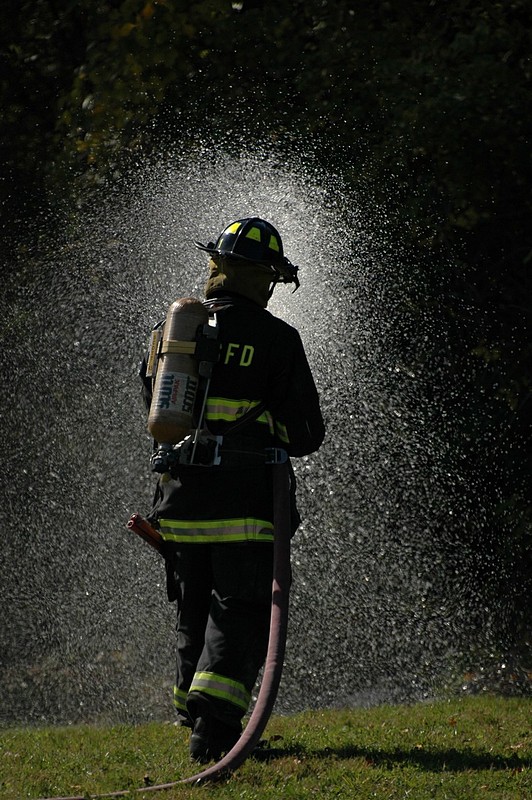 מיים מיים מיים