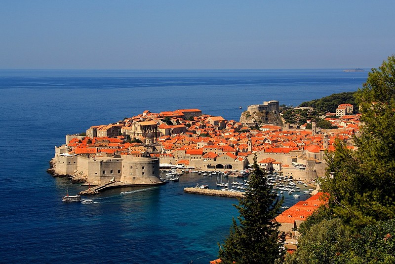 דוברובניק לפניך