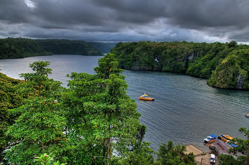 דקות לפני מונסון