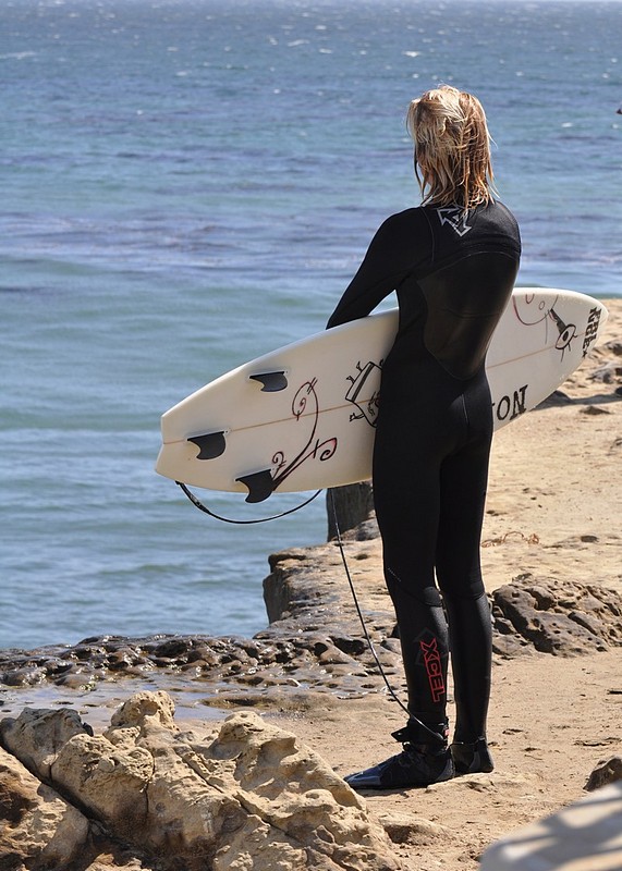 מחכים לגל ...