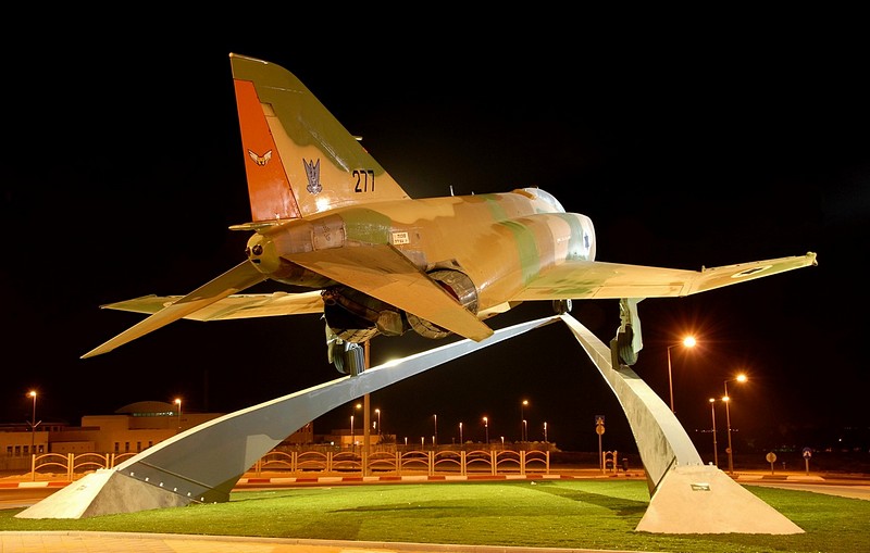 מכונת מלחמה נוסטלגית