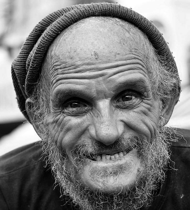 אופטימיות בשחור-לבן