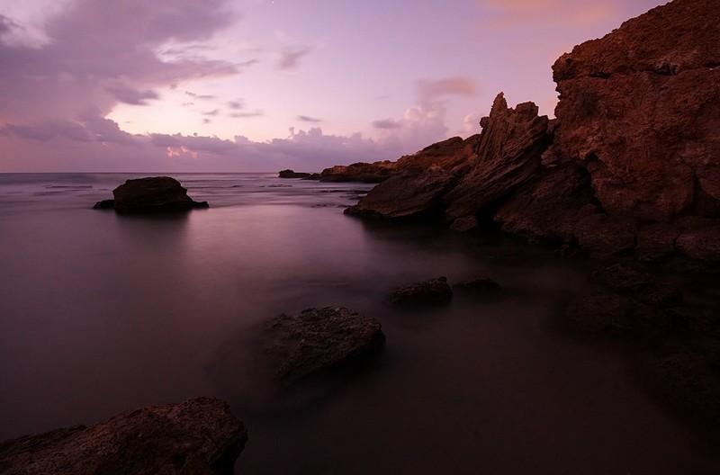 צוקים וסלעים