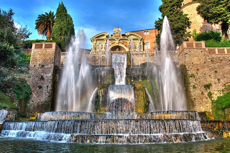 הצד השני (גני טיבולי)