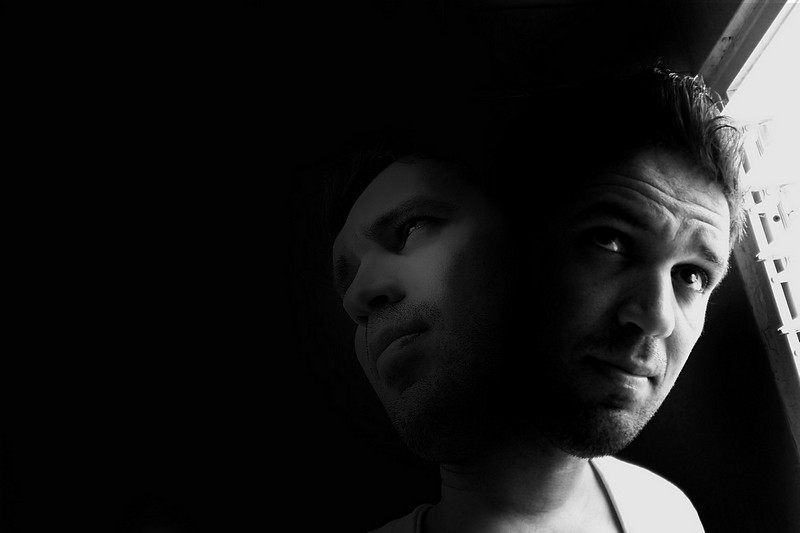 בצומת דרכים