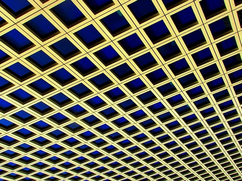 הכי  קרוב  אלייך ... | עזריאלי  אבסטרקט  