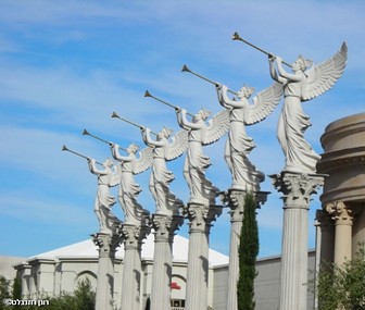 תרועת החצוצרות