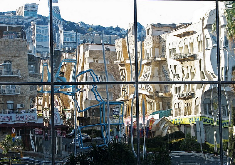 סוריאליזם חיפאי 2