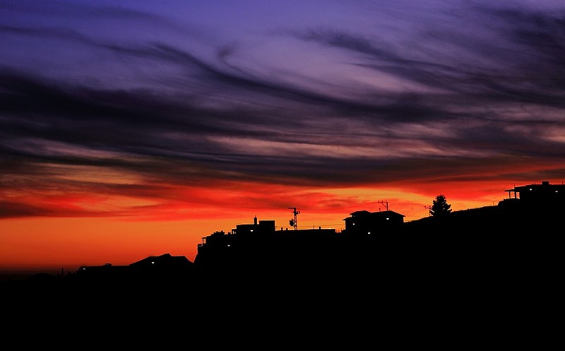 צבעים באפילה....