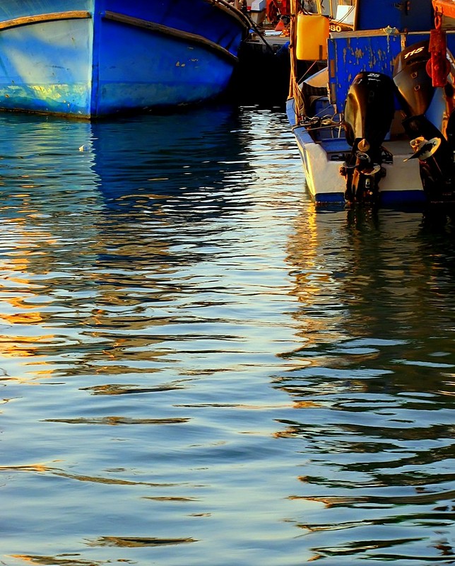 צבעי  מים  | סירות  ים  השתקפות  נמל יפו.