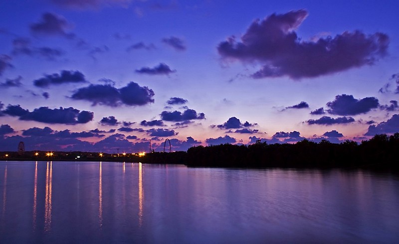 שמיים מעוננים