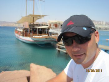 יגאל ציקובני